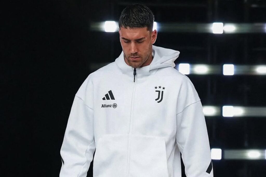 Vlahovic Juventus ferri corti