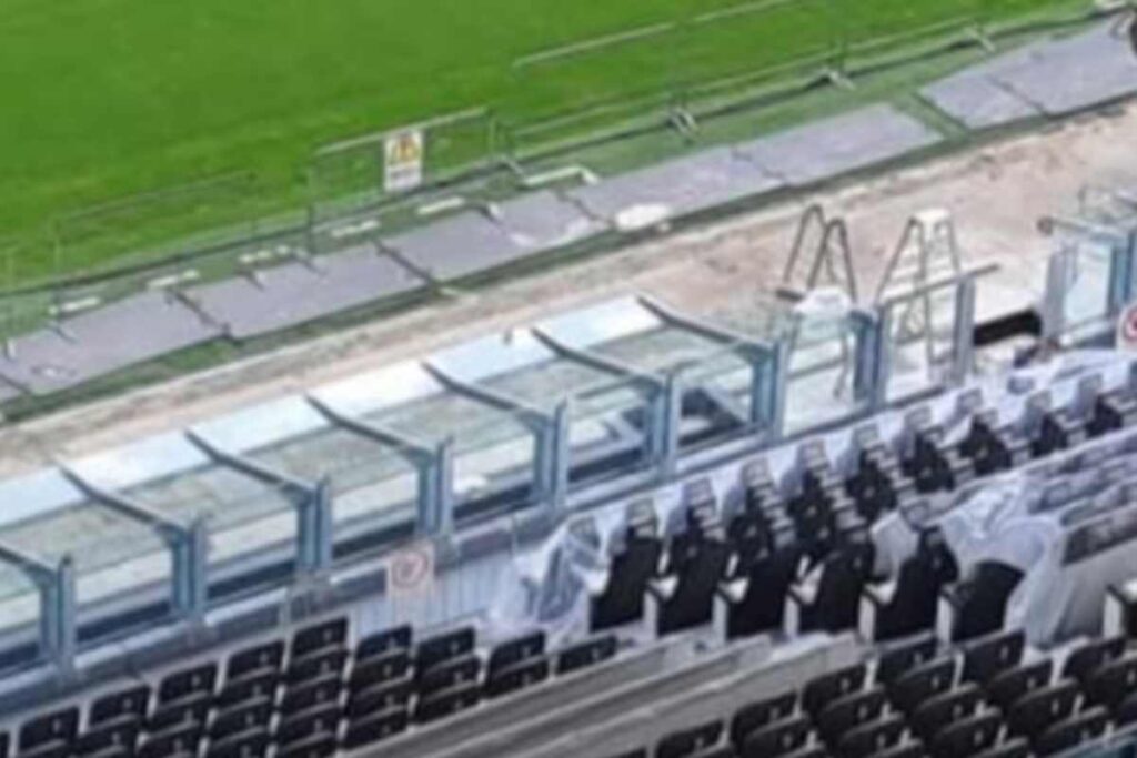 tribuna
