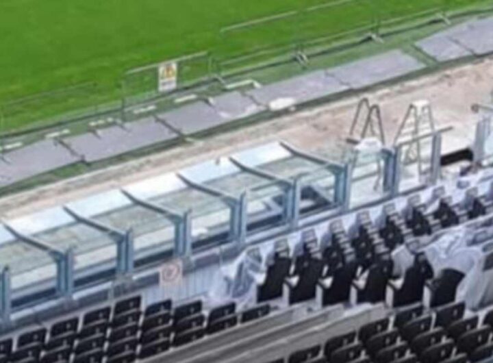tribuna