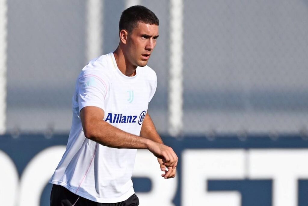 Dusan Vlahovic in allenamento